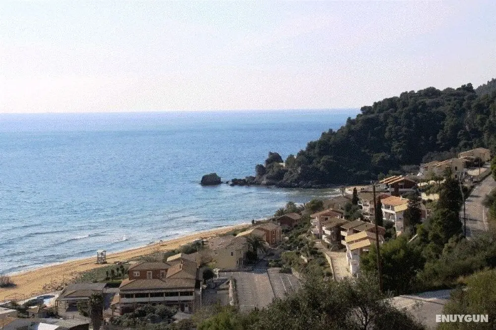 Menigos A3G No58A 2 Bedroom Apt.Sea view - Konum Öne Çıkanlar