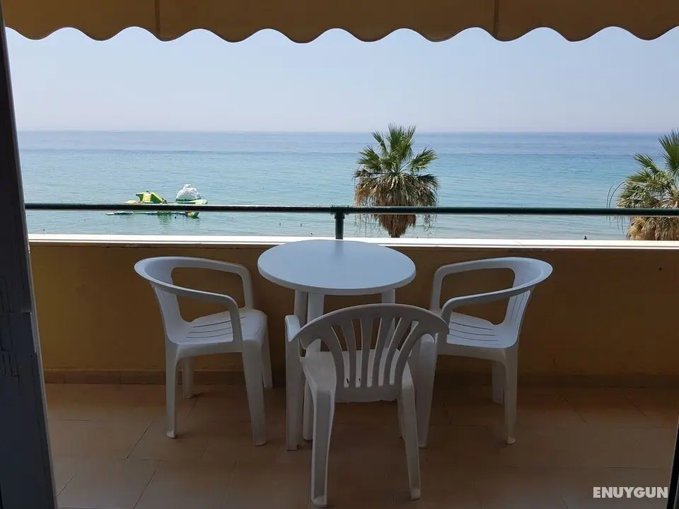 Menigos-SuperiorType Maisonette AA2G-60 - Öne Çıkan Resim
