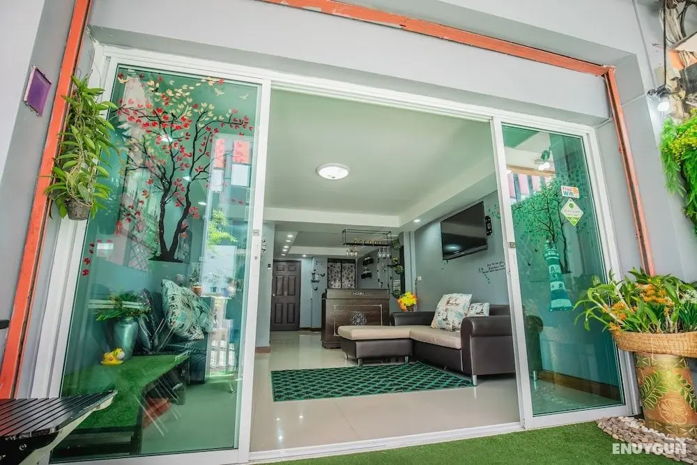 Mėnulis Coolly House Patong - Öne Çıkan Resim