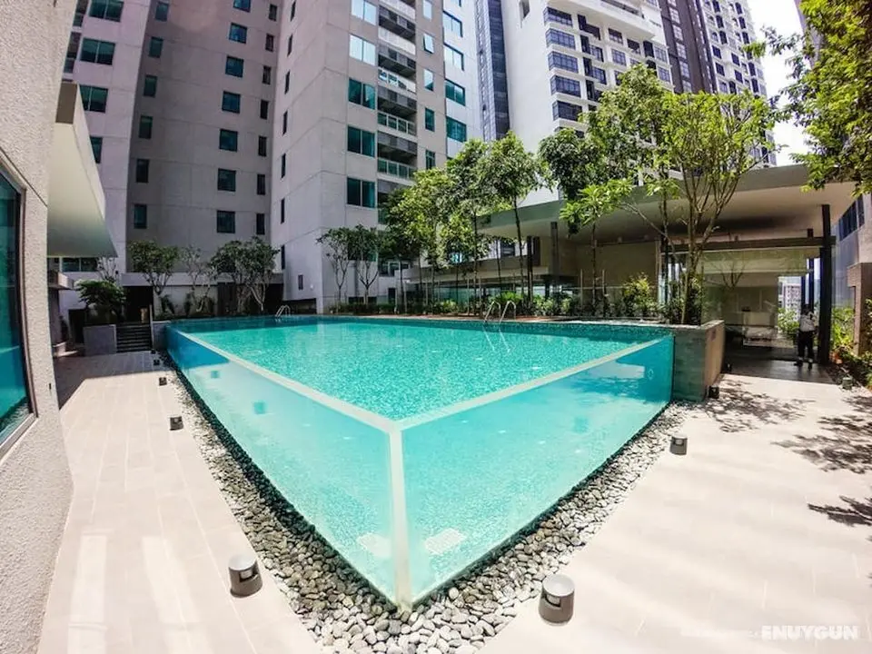 Mercu Summer Suite at Edrea Homes - Havuz