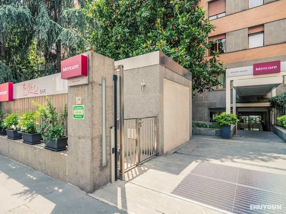 Mercure Milano Solari - Dış Mekan