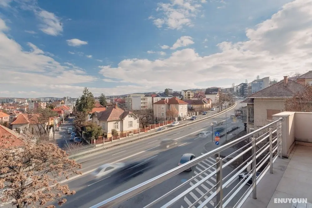 Hotel Meridian - Oda Manzaraları