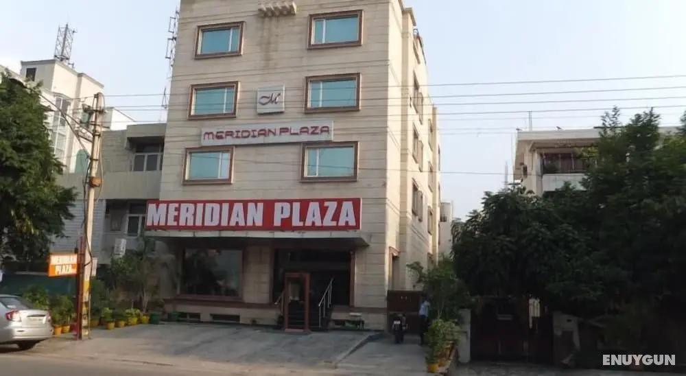 Hotel Meridian Plaza - Dış Mekanlar