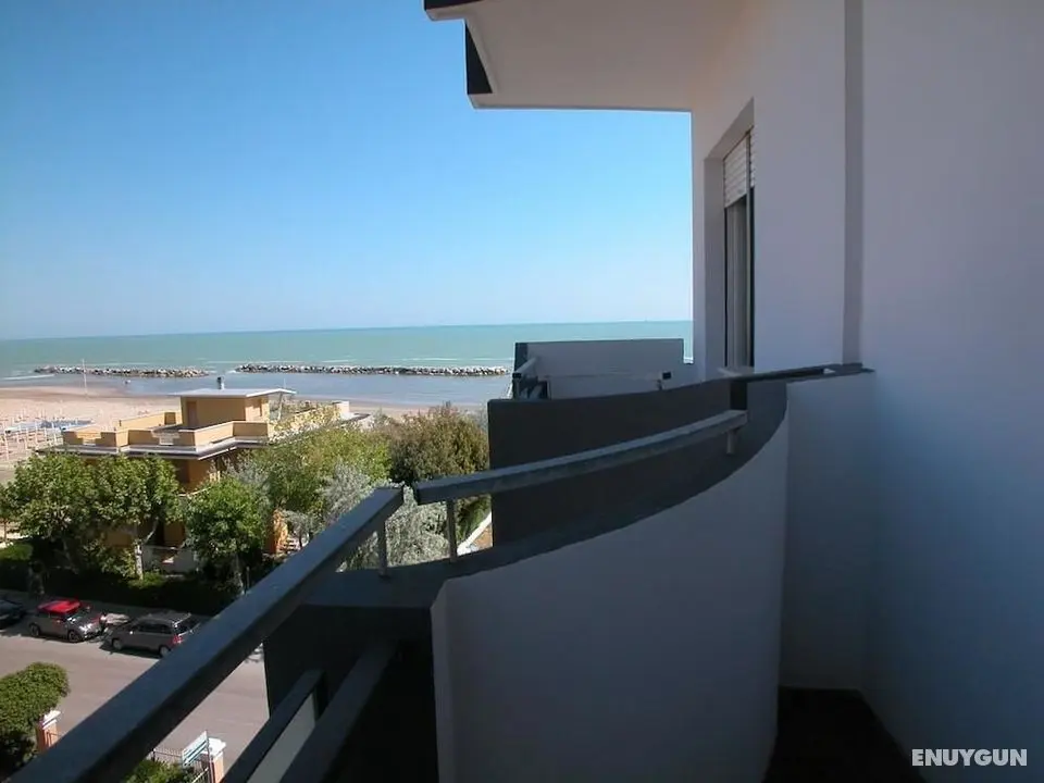 Hotel Merkury - Konum Öne Çıkanlar