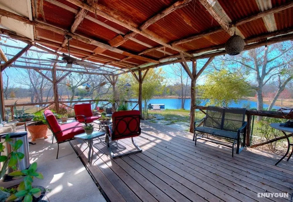 Mesquite Creek Historic Farmhouse - Dış Mekan