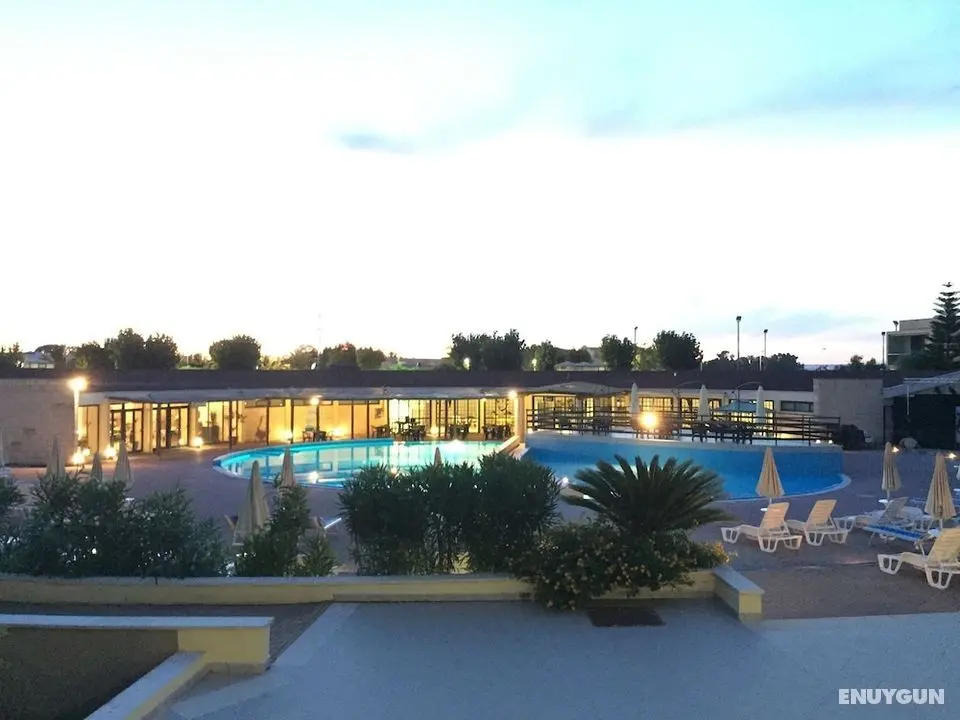 Meta Hotel Residence - Öne Çıkan Resim