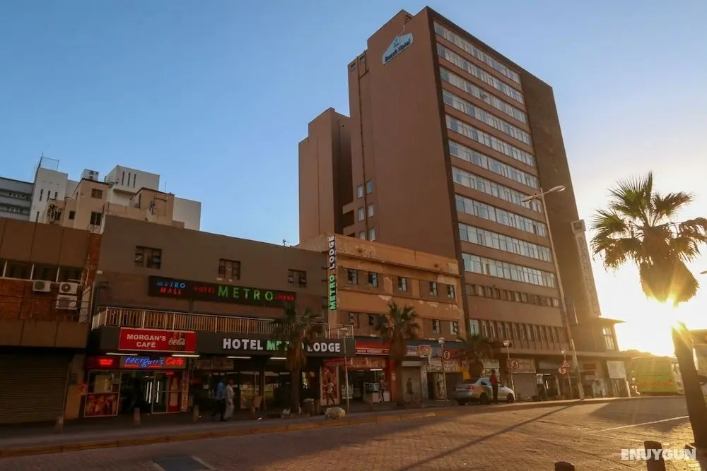 Metro Hotel Marine Parade - Öne Çıkan Resim