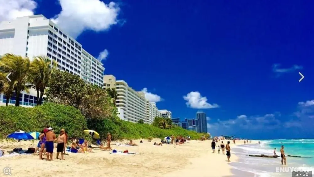 Miami Beach Castle by the Ocean - Öne Çıkan Resim