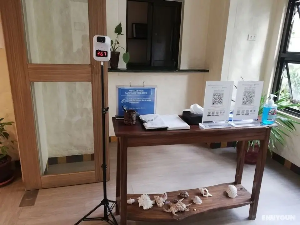 Microtel by Wyndham Boracay - Lobi