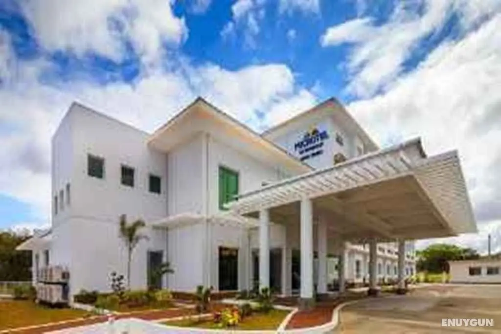 Microtel by Wyndham South Forbes near Nuvali - Genel