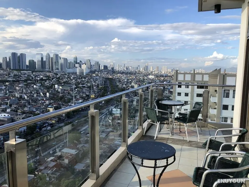 Migz N Tons Place at Cypress Towers - Öne Çıkan Resim