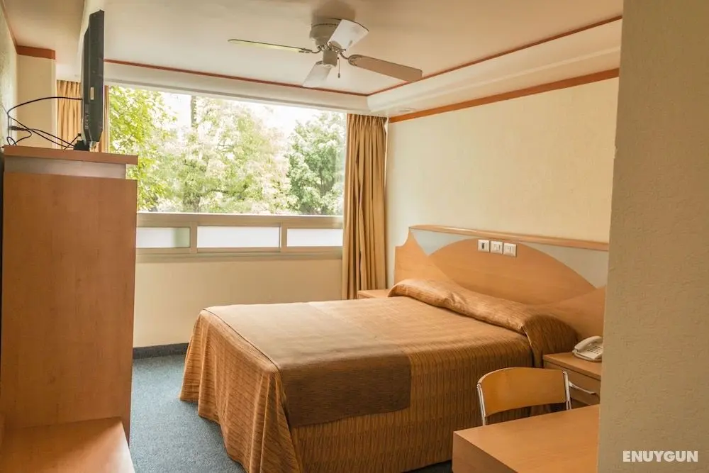 Hotel Milan - Oda