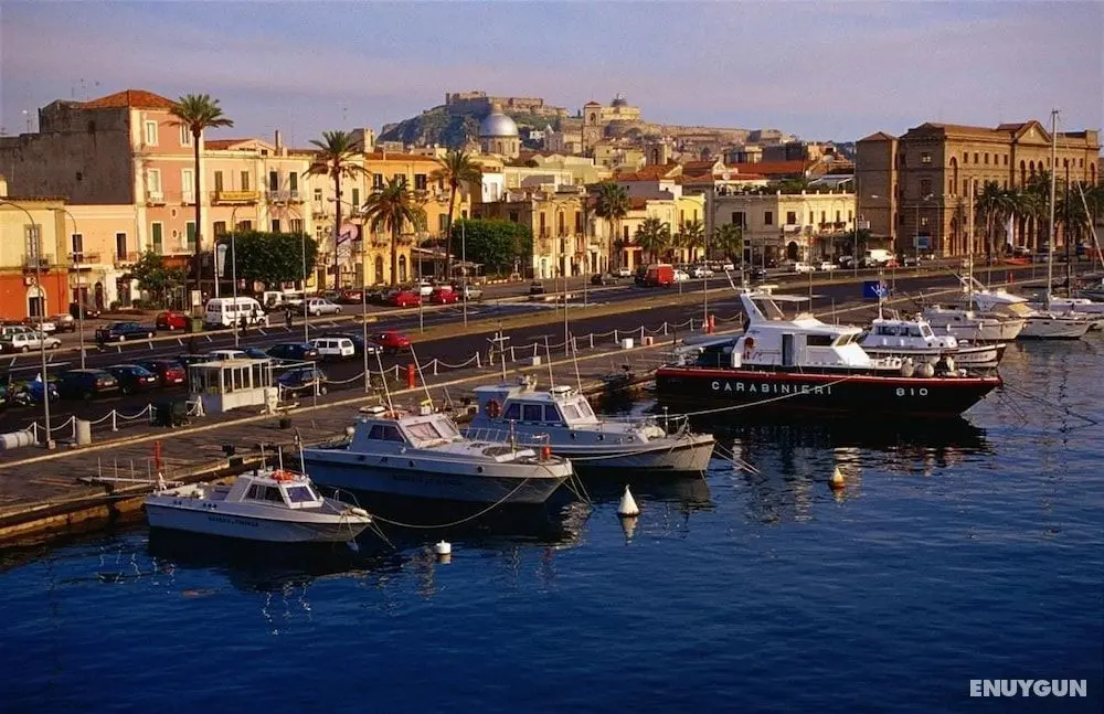 Milazzo Port Big Rooms - Öne Çıkan Resim