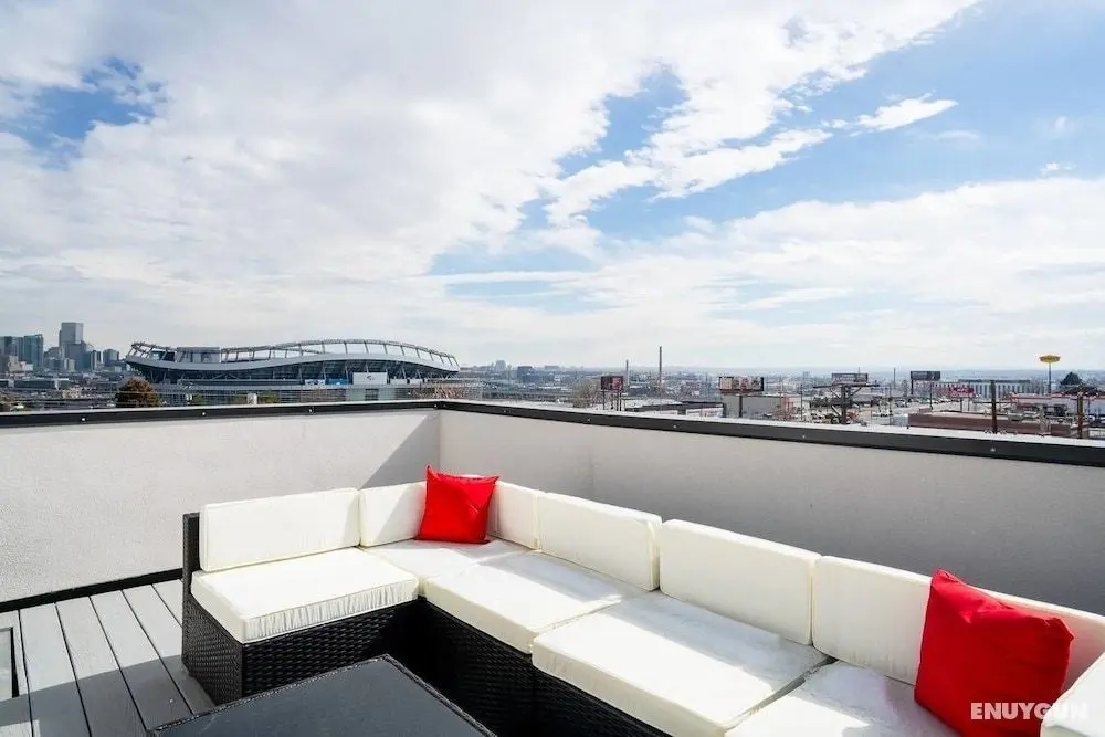 The Mile High Bohemian Retreat Roof Top Views - Oda Düzeni