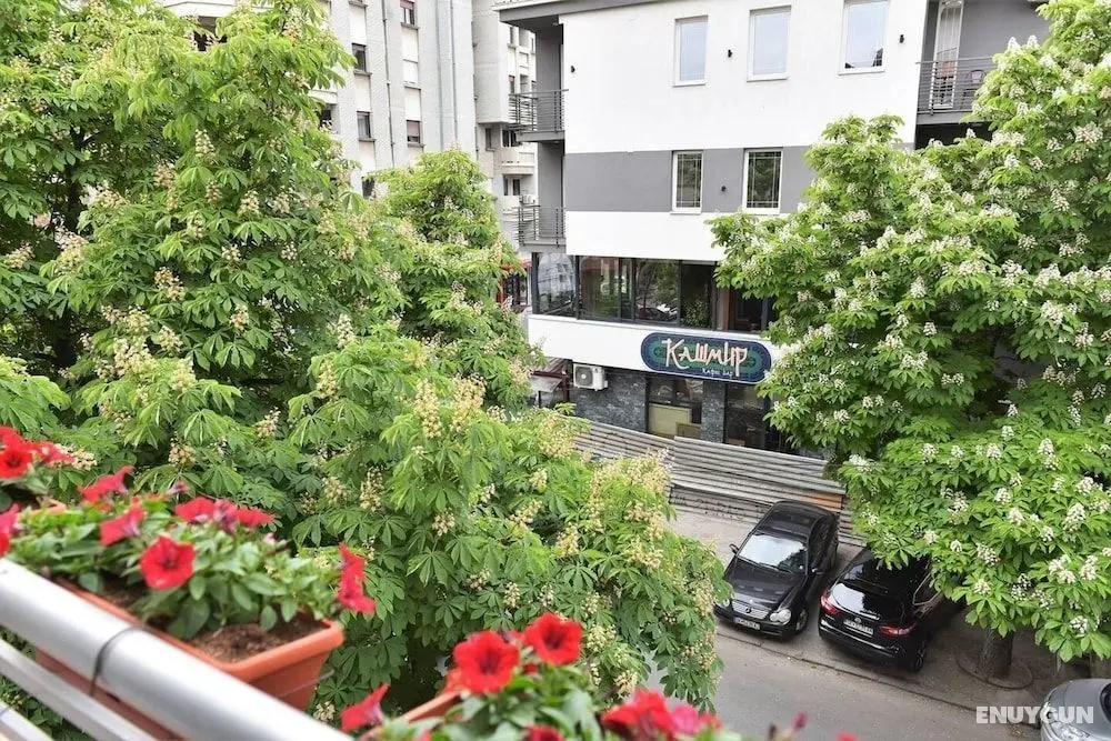 Milica Apartment 1 in Skopje - Dış Mekan