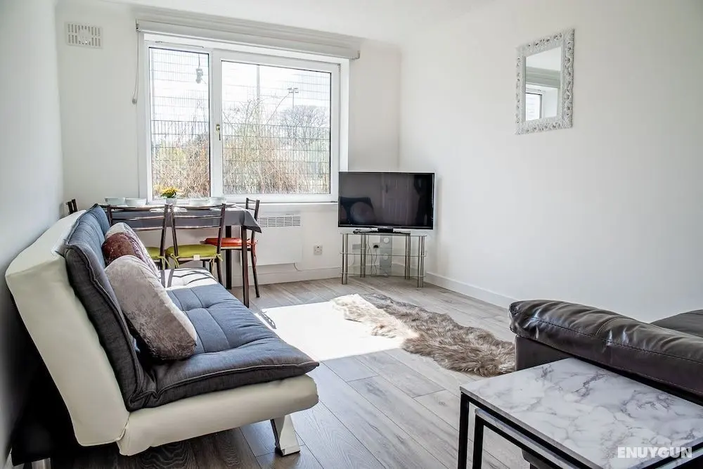 Millburn Apartment - Öne Çıkan Resim