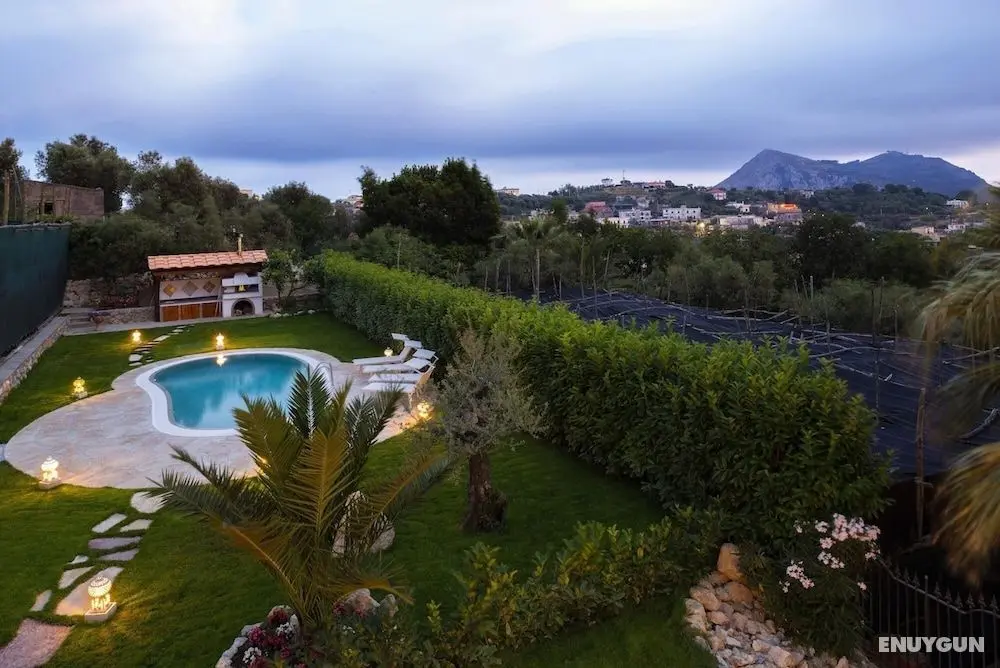 Villa Mimosa 5 Bedrooms Amalfi Coast Modern Villa With Pool Garden Wood Oven Bbq - Oda