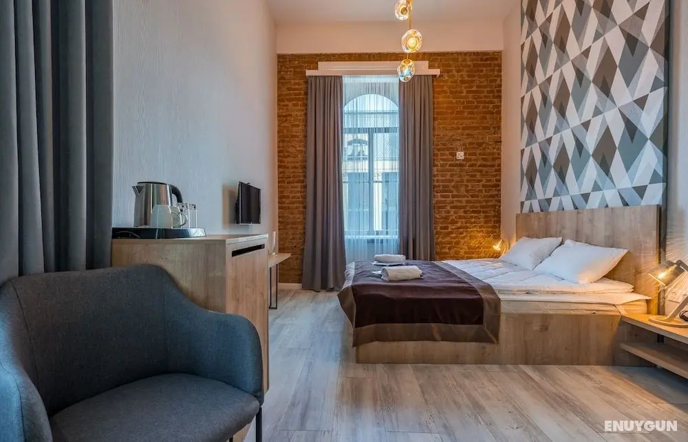 Mini Hotel on Aghmashenebeli Avenue - Öne Çıkan Resim