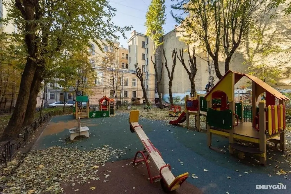 Mini-Hotel Na Beregah Nevy - Dış Mekan
