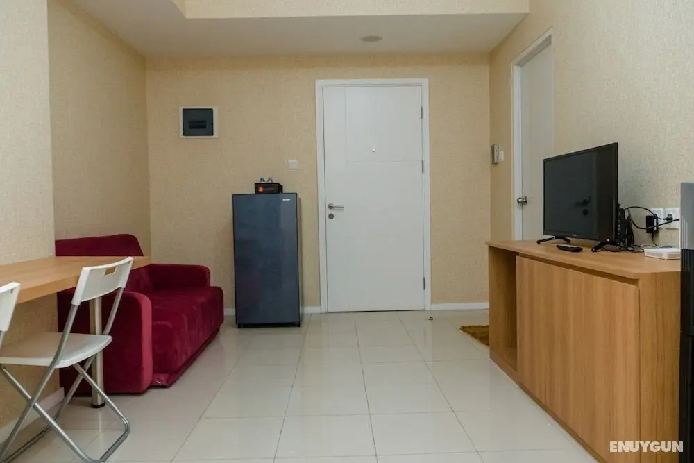 Minimalist 2BR Apartment at Parahyangan Residence - Öne Çıkan Resim