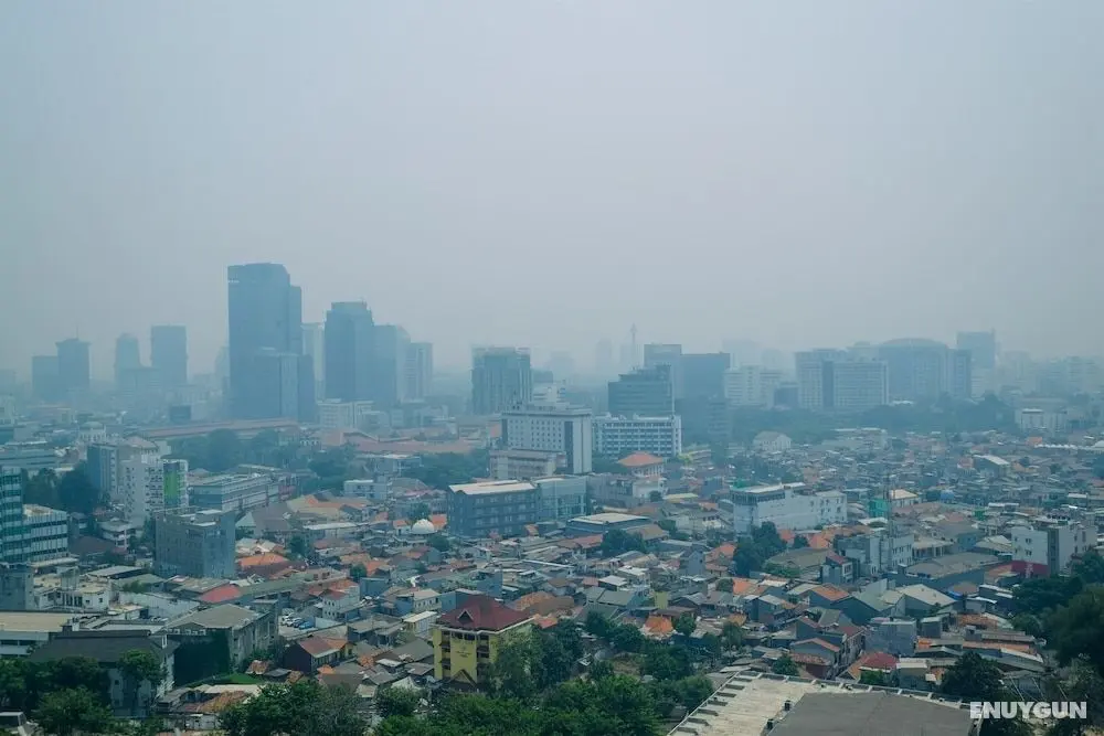 Minimalist with City View Studio @ Menteng Park Apartment - Dış Mekan