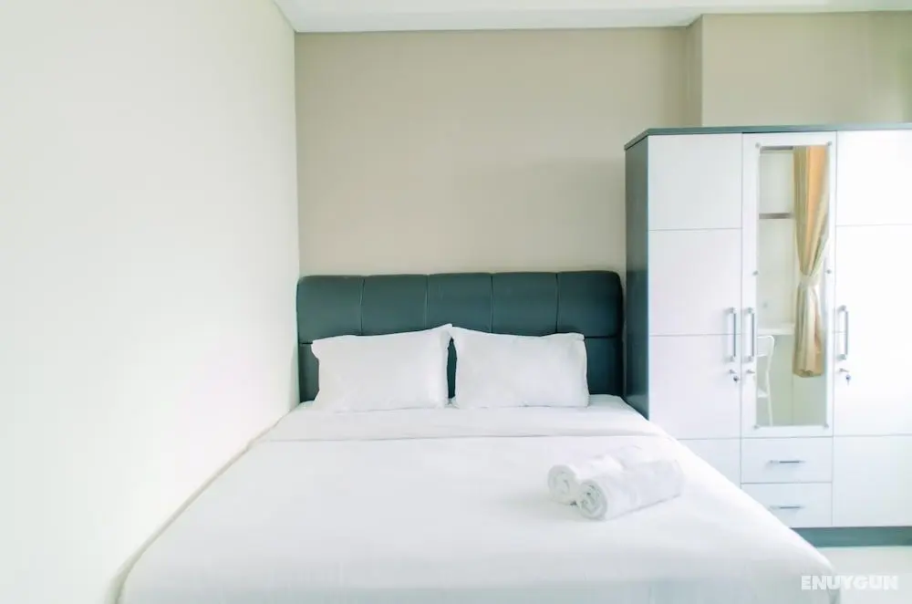 Minimalist and Cozy Living Studio Apartment at B Residence - Öne Çıkan Resim
