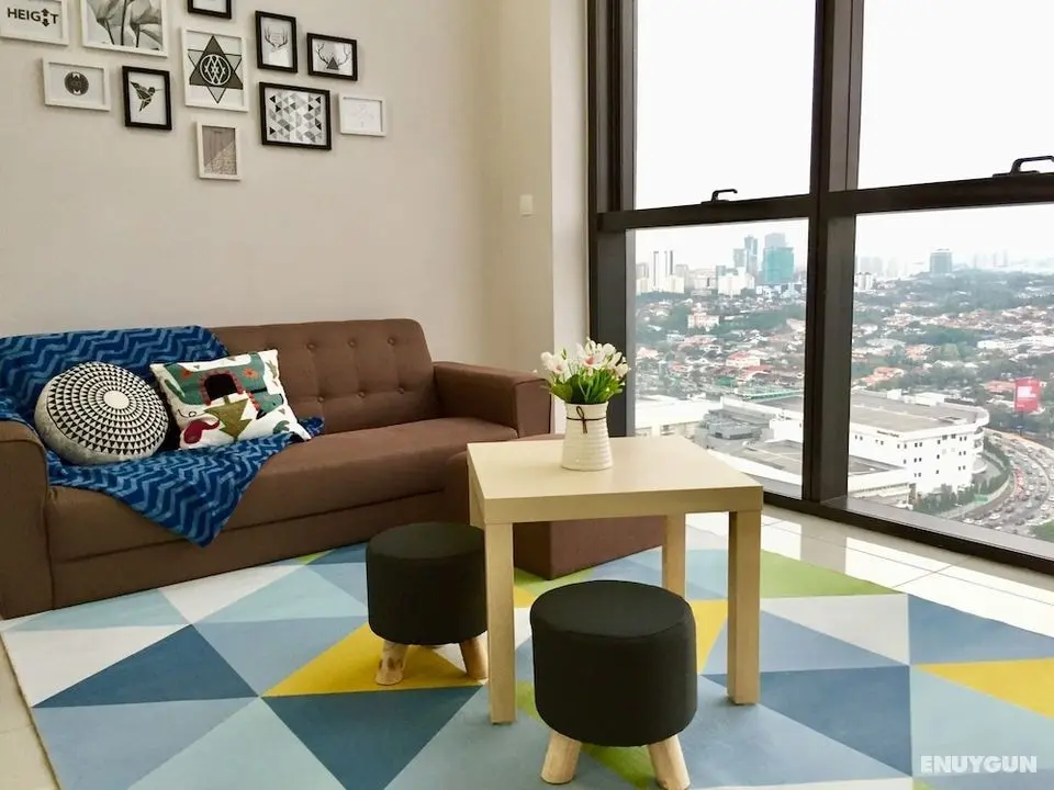 Minimalist Duplex at Sunway & PJ - Öne Çıkan Resim