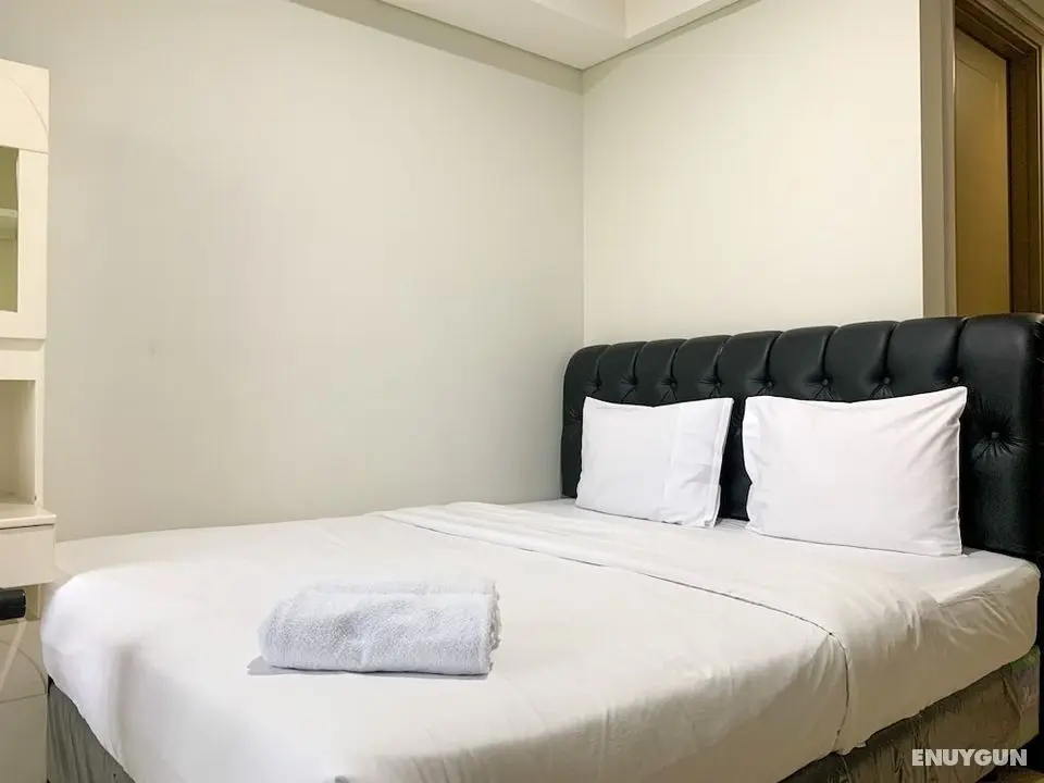 Minimalist And High Floor Studio Room At Gold Coast Apartment - Öne Çıkan Resim