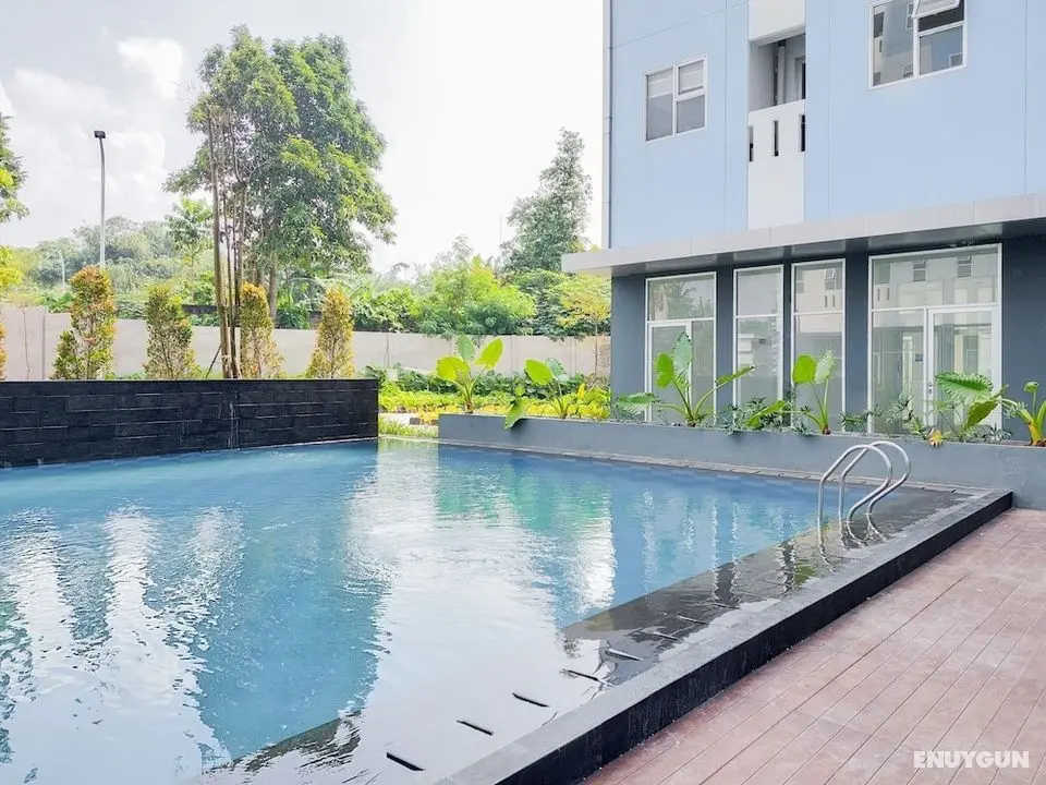 Minimalist Studio Room At Urbantown Serpong Apartment - Dış Mekan