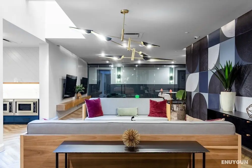 Mint House Dallas - Downtown - Lobi