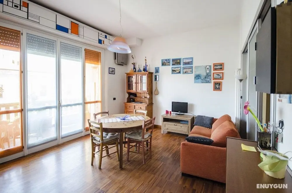 Minzoni Apartment - Öne Çıkan Resim