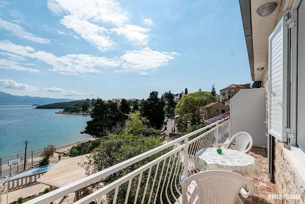 Mir - Perfect Location & Cosy - A2 - Öne Çıkan Resim