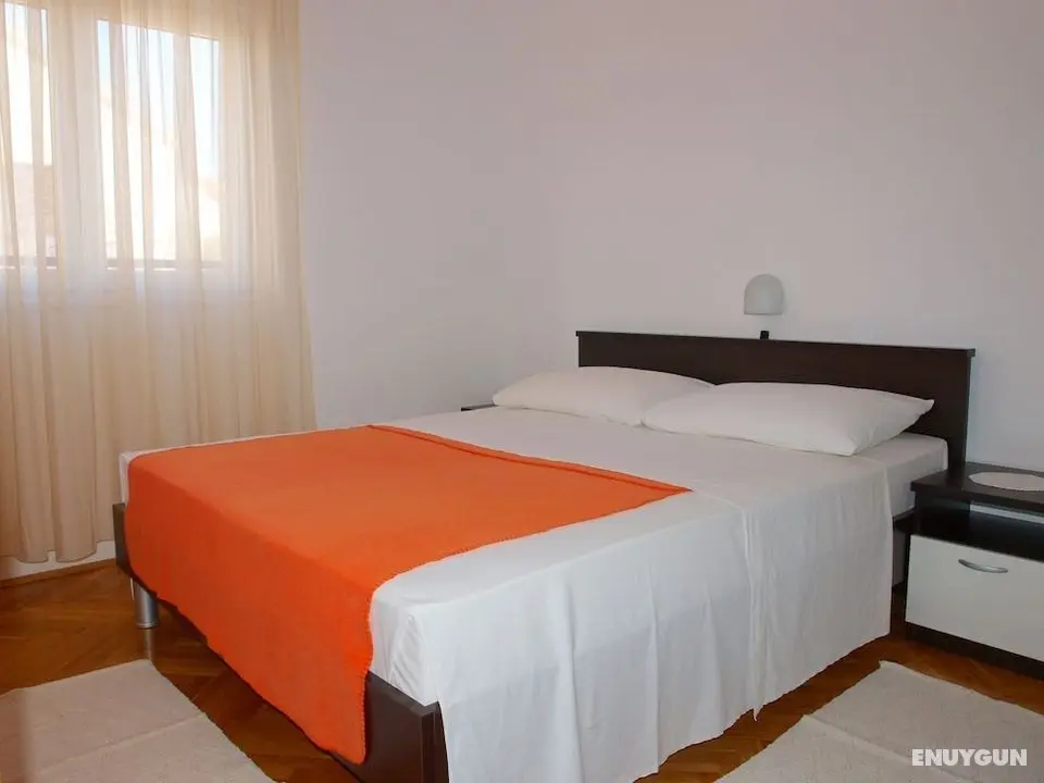 Mirja - 100m From the Beach & Parking - A2-gornji - Oda