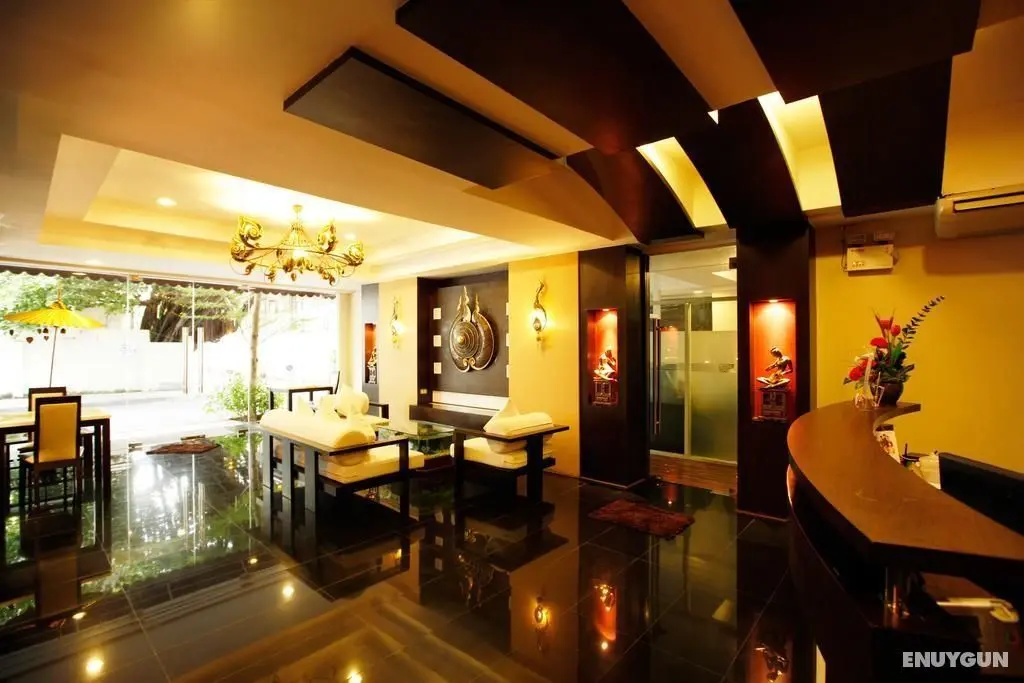 Mirth Sathorn Bangkok - Genel