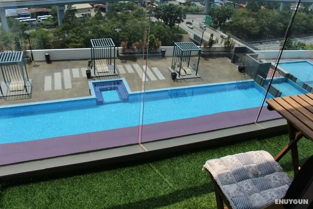 MLH Deluxe Studio Suites @ Landmark Residence - Dış Mekanlar