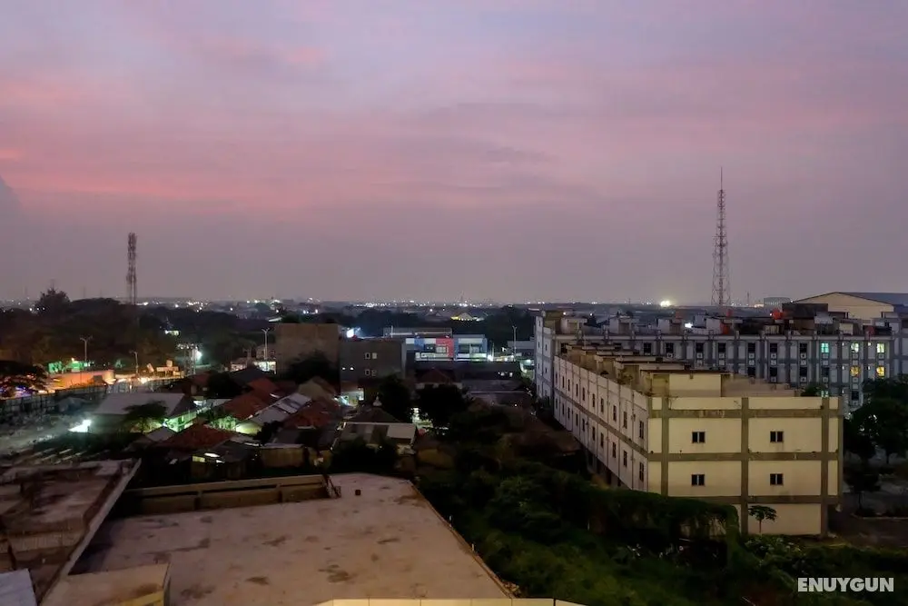 Modern 1BR Oasis Cikarang Apartment - Oda Manzaraları