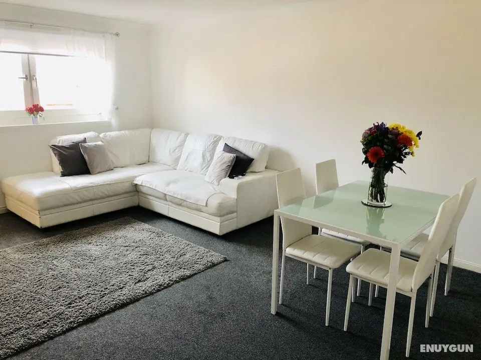 Modern 2 bed Apartment Near City Centre - Öne Çıkan Resim