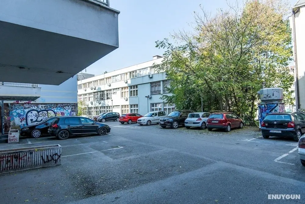 Modern 2bdr Apartment in the Center- Free Parking - Otopark