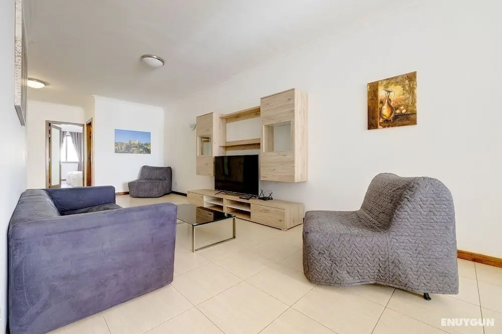 Modern 3BR Apartment in the Centre of Sliema - Öne Çıkan Resim