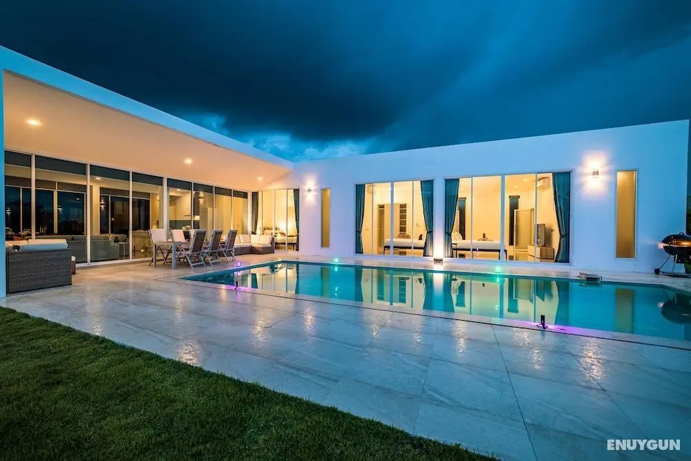 Modern 4 Bedroom Pool Villa PMK-A6 - Öne Çıkan Resim