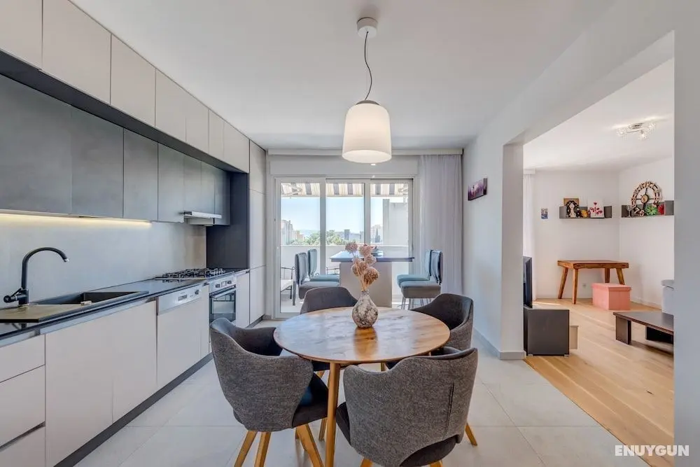 Modern 90 m2 apt With Balcony w the sea View - Öne Çıkan Resim