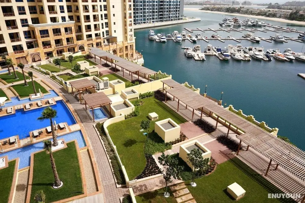 Modern and Airy 2BR in Palm Jumeirah - Oda