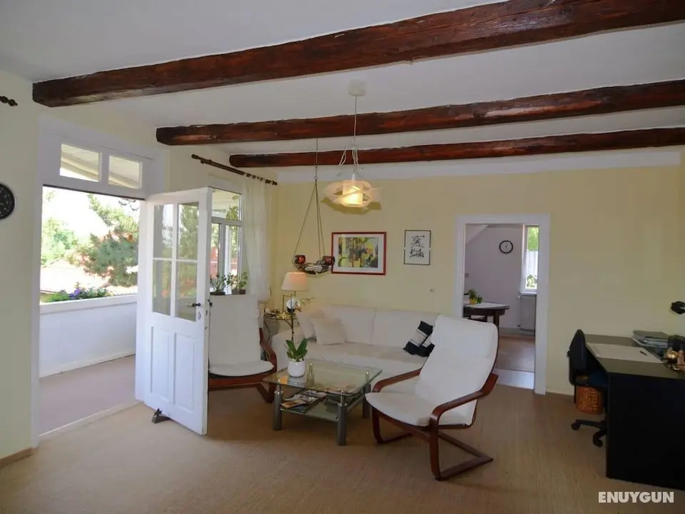 Modern Apartment in a Listed Villa With Beautiful View From Balcony - Öne Çıkan Resim
