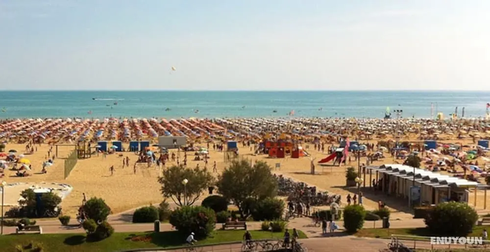 Modern Apartment - Acparking Private Beach Place Included by Beahost Rentals - Plaj
