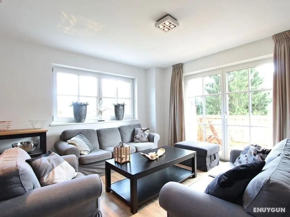 Modern Apartment With Balcony in Tyrol - Öne Çıkan Resim