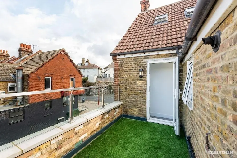 Modern Apartment, Castle View Rochester, England - Dış Mekan