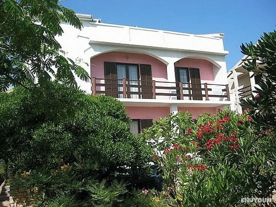Modern Apartment in Dalmatia With Garden - Öne Çıkan Resim
