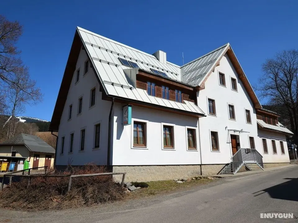 Modern Apartment in Rokytnice nad Jizerou Near Ski Area - Dış Mekan
