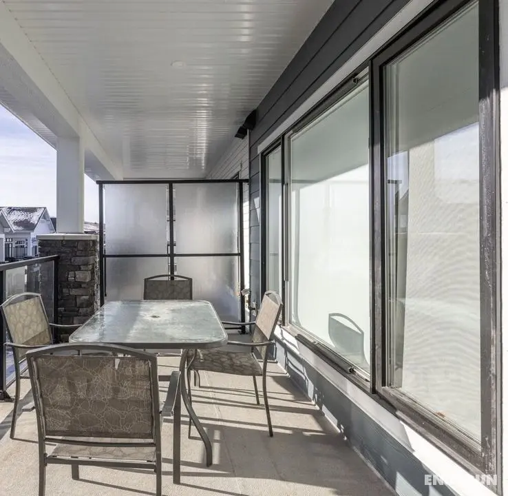 Modern Beautiful Calgary Home - Oda Düzeni