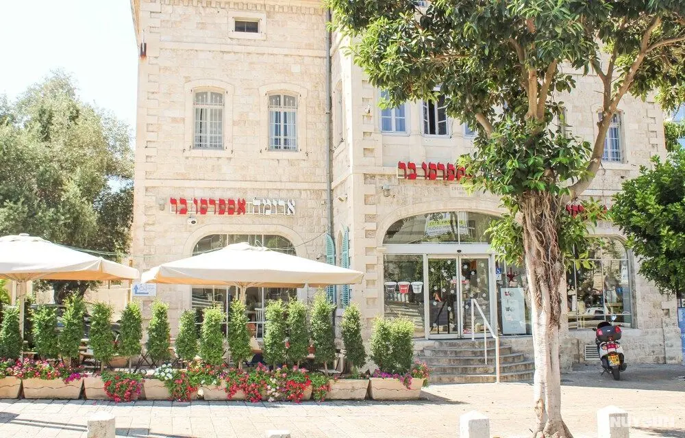 Modern Ben gurion Apt By Ahlan Hospitality - Dış Mekan